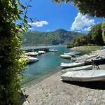 La Casa Nei Vicoli: In Centro A Due Passi Dal Apartment Mandello del Lario