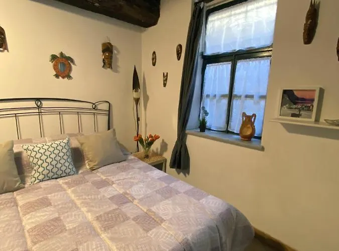 La Casa Nei Vicoli: In Centro A Due Passi Dal דירה