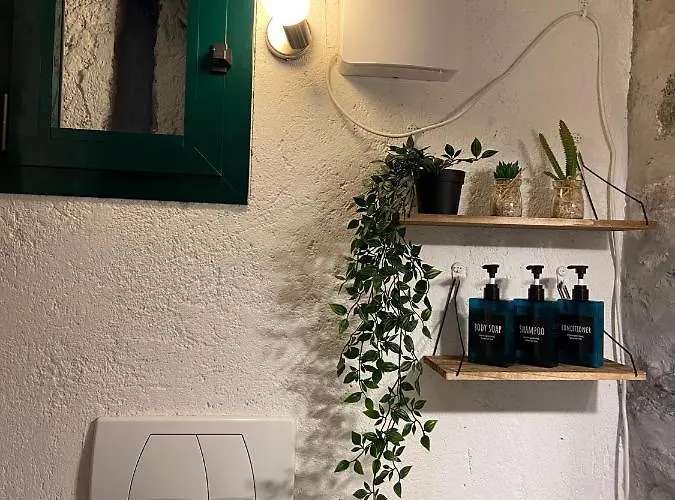 La Casa Nei Vicoli: In Centro A Due Passi Dal דירה